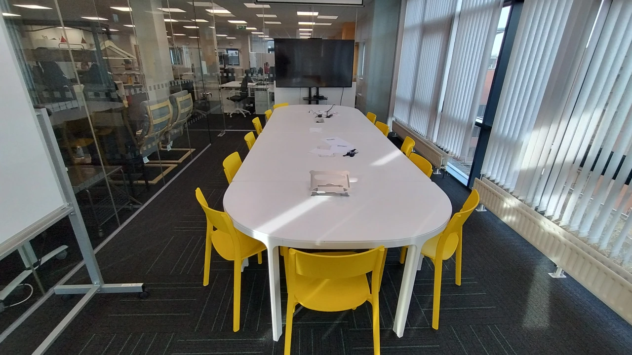 
                        1000044025.jpg, Belfast, BT1 4LS