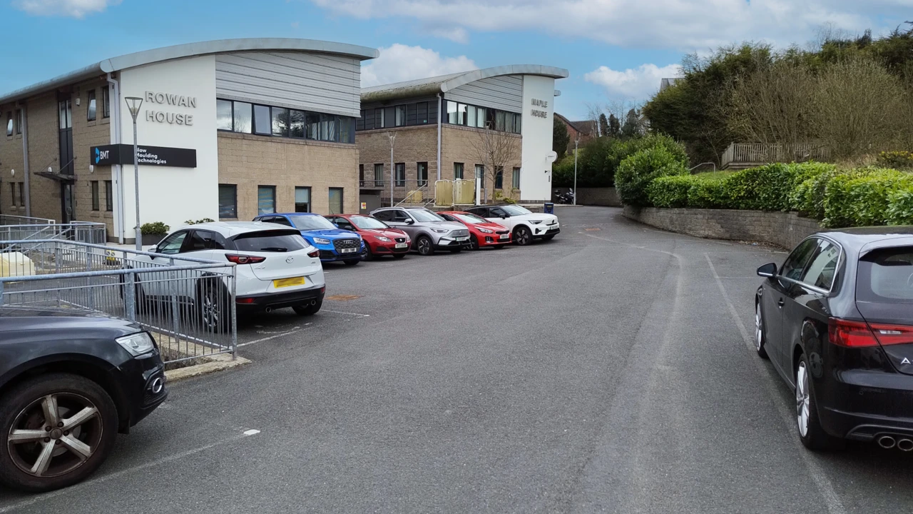 
                        picture3.png, Belfast, BT8 7QN