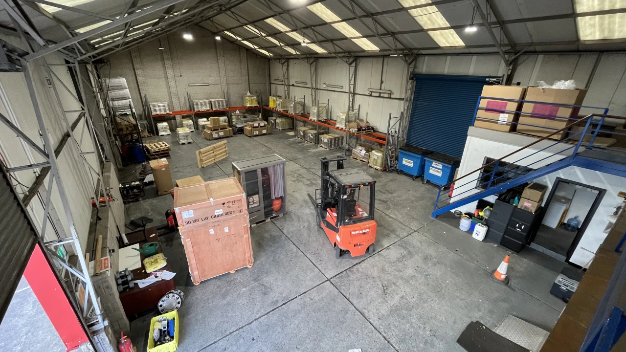 
                        img_2302.jpg, Newtownabbey, BT36 4PT