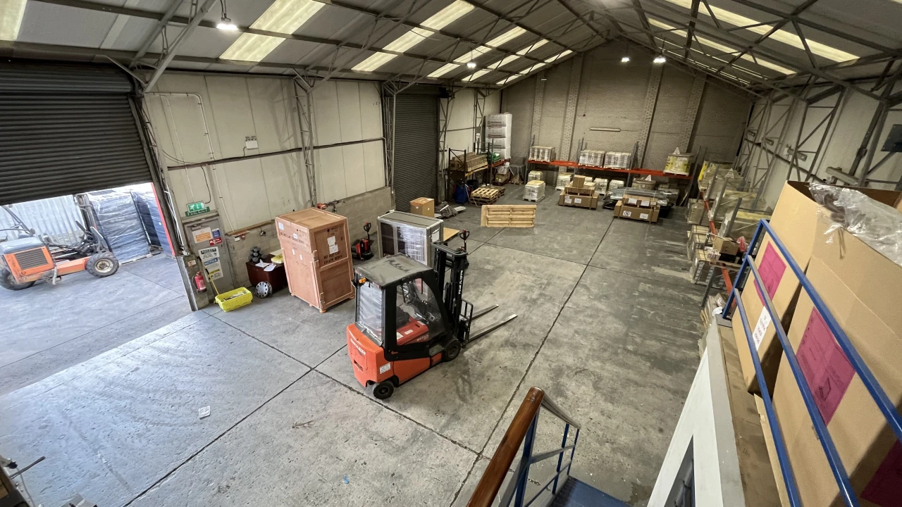 
                        img_2303.jpg, Newtownabbey, BT36 4PT