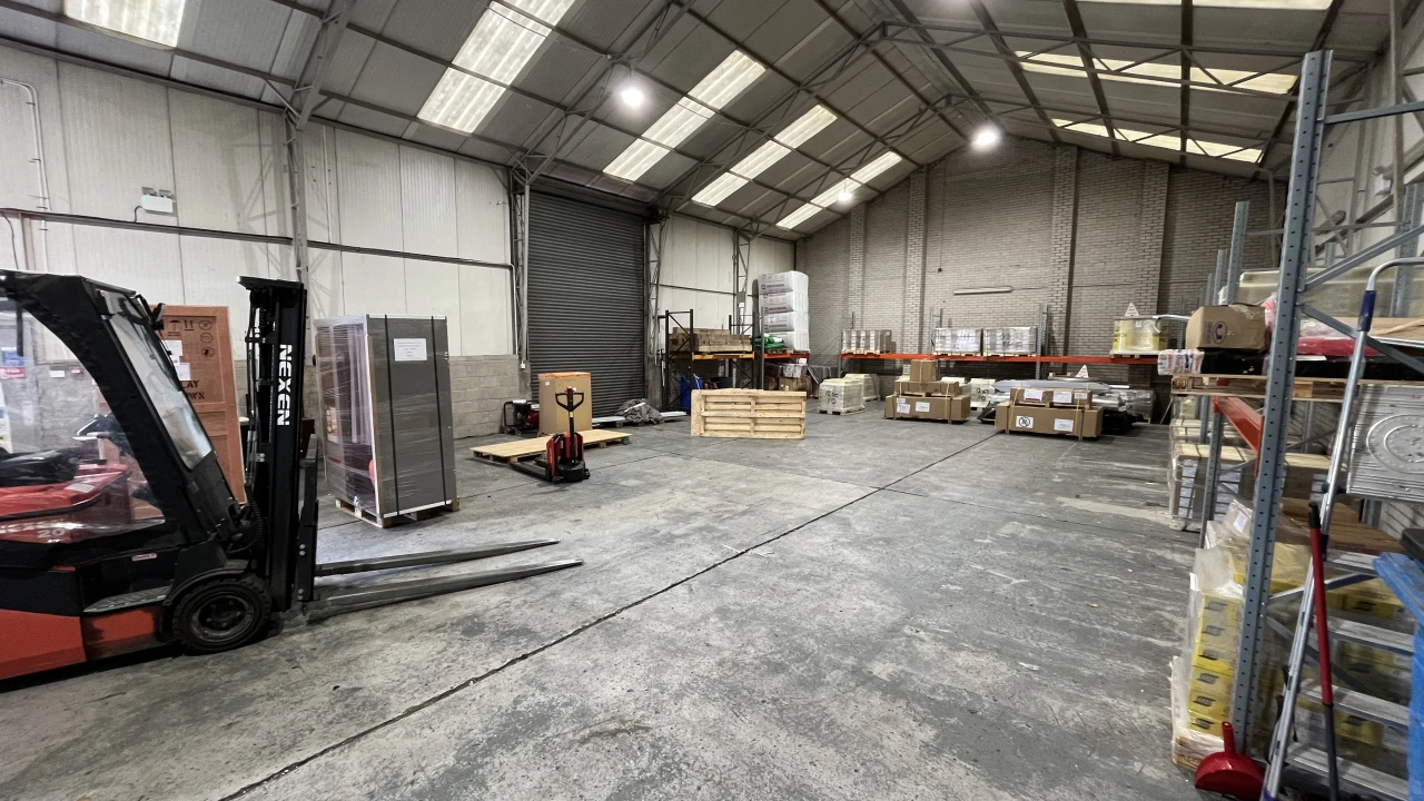 
                        img_2305.jpg, Newtownabbey, BT36 4PT