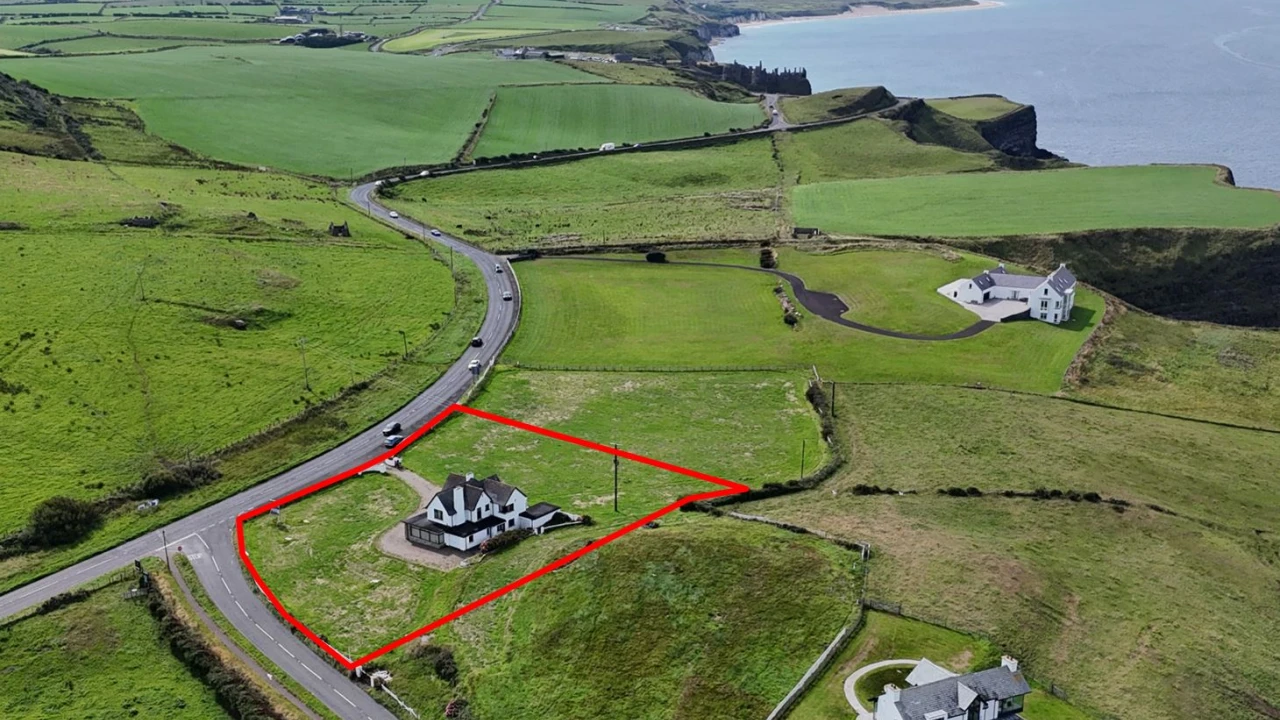 
                        capturefront.JPG, Bushmills, BT57 8SJ