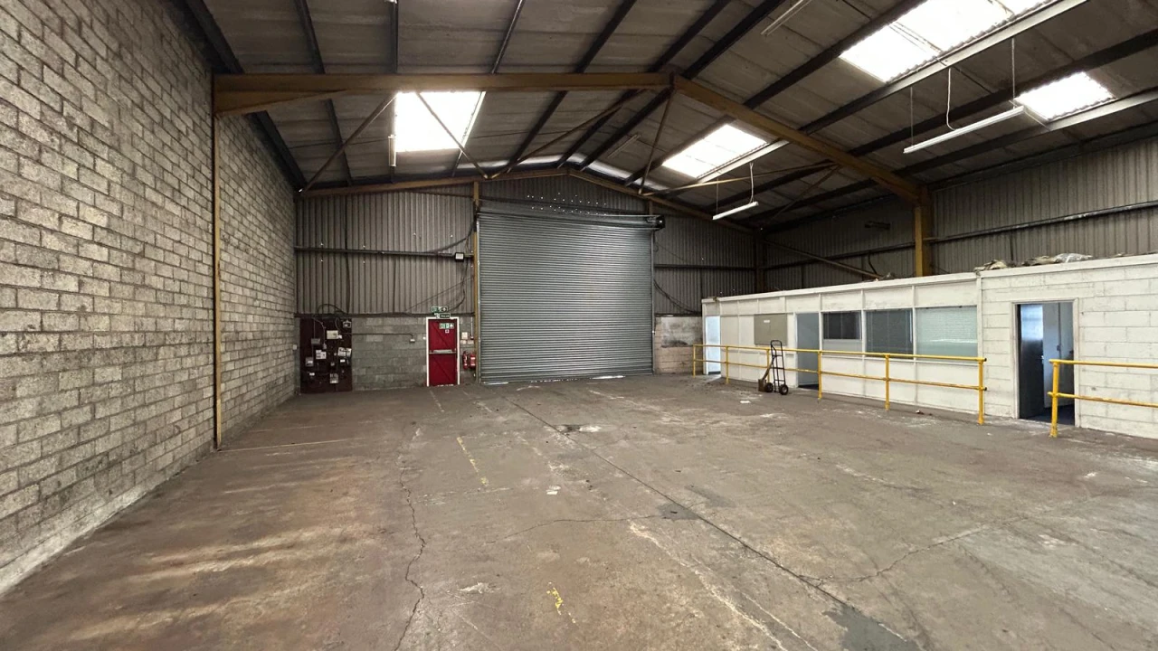 
                        img-20250718-wa0015.jpg, Newtownabbey, BT36 4FH