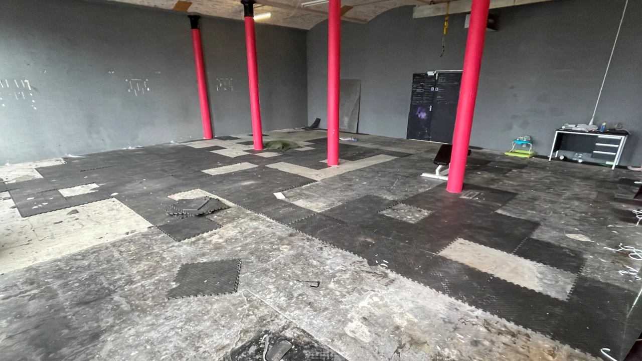 
                        picture4.png, Belfast, BT5 5DX