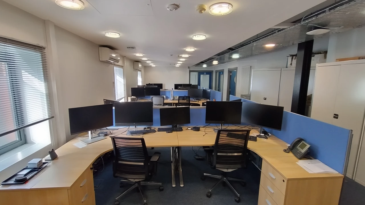 
                        1000040228.jpg, Newtownabbey, BT36 7TL