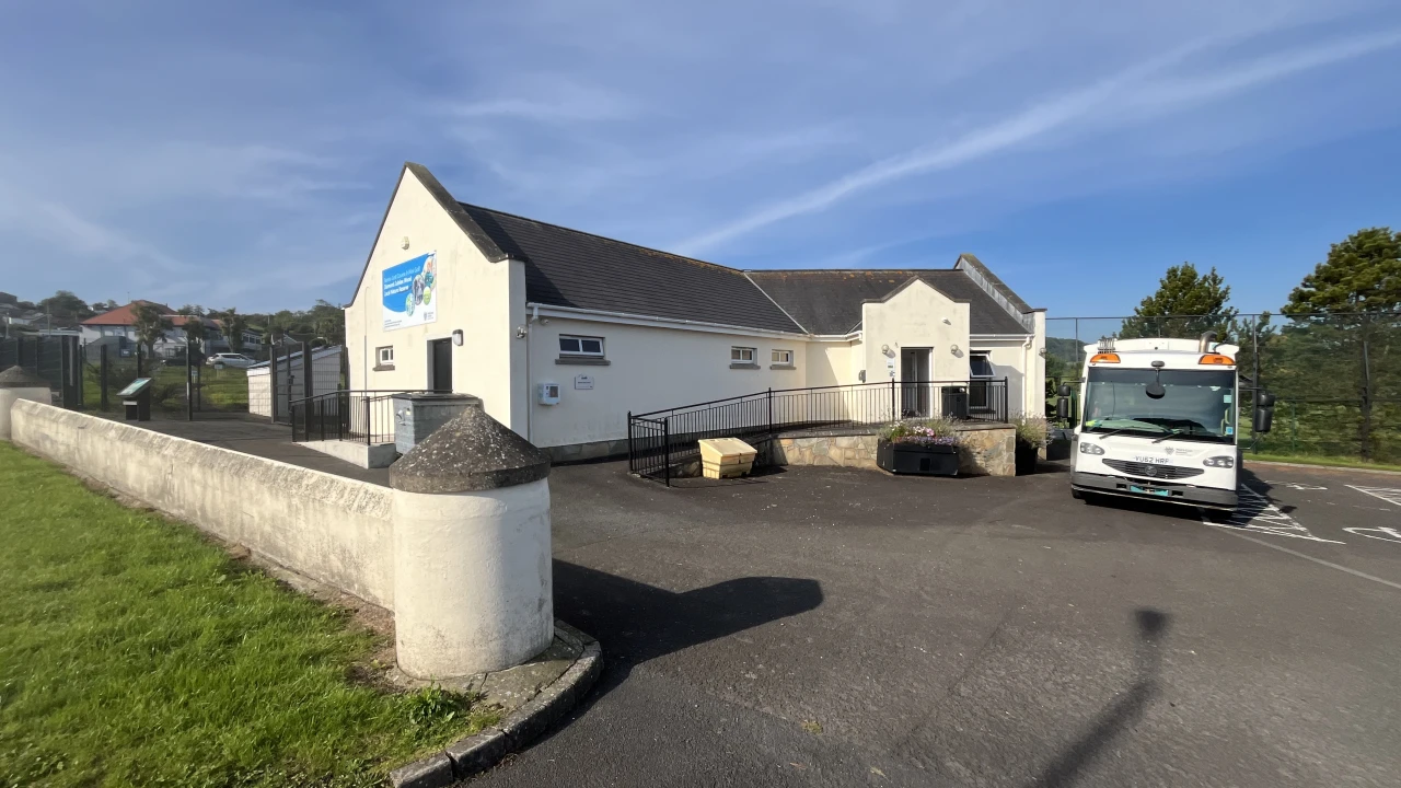 
                        image00006.jpeg, whitehead, BT38 9TG