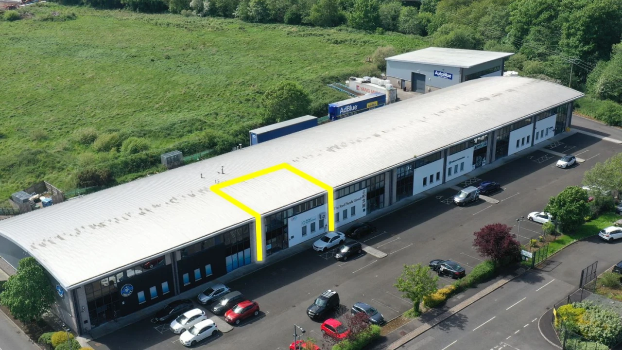 
                        capturefront.JPG, Antrim, BT41 4LZ