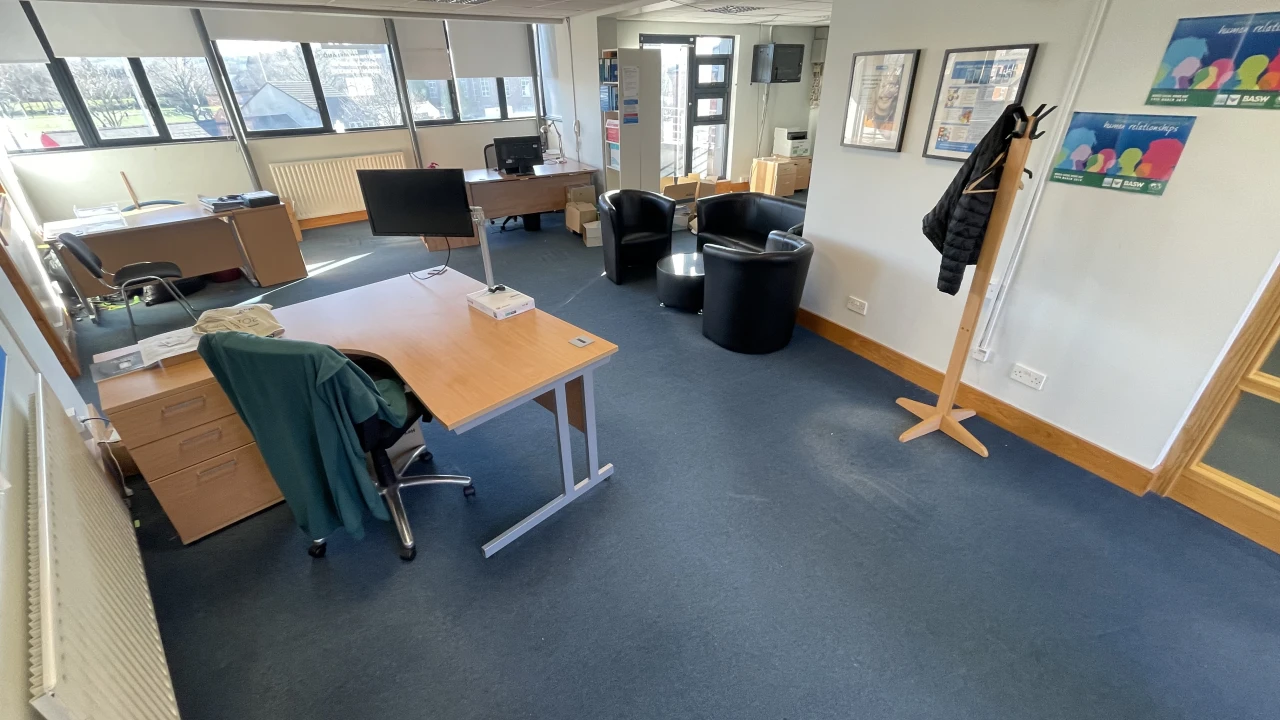 
                        img_1396.jpg, Belfast, BT7 3GP