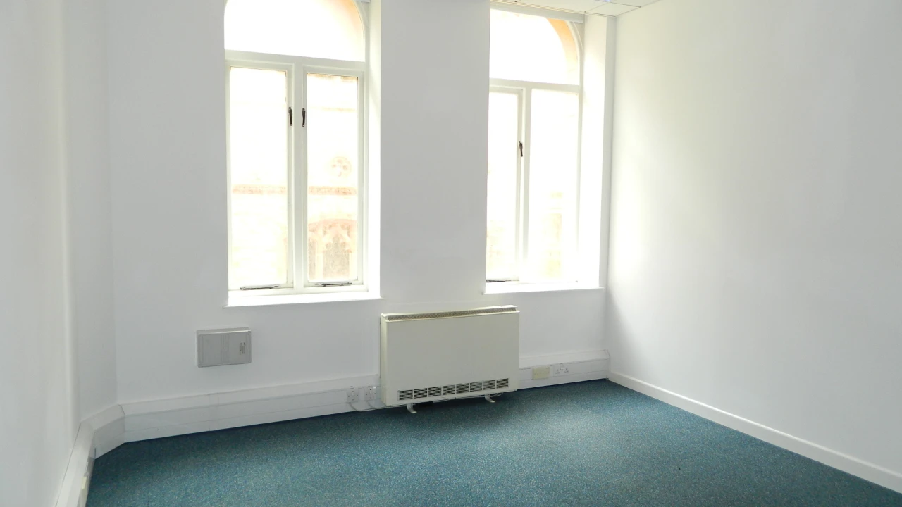 
                        group-photos-028.jpg, derry-londonderry, BT48 6BB