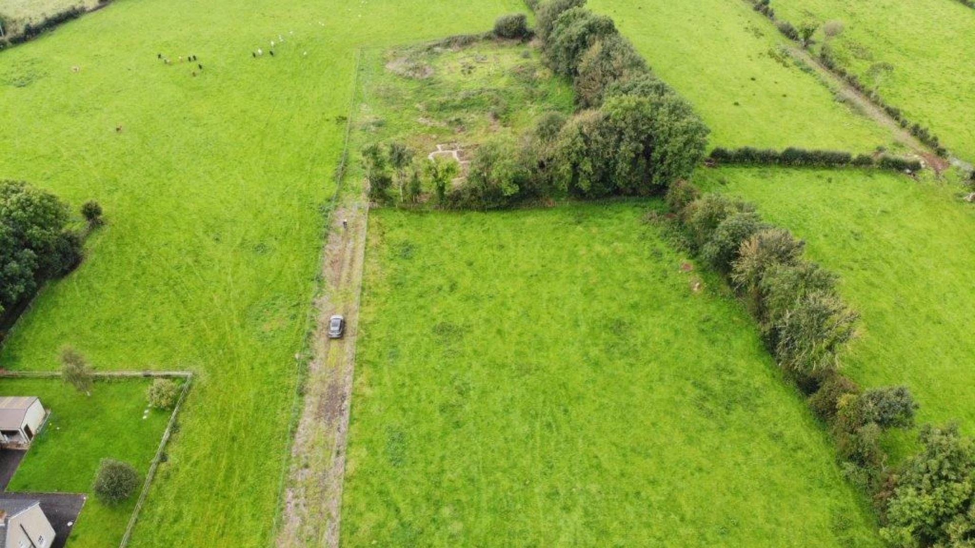 220m SW of 89 Moneydig Road