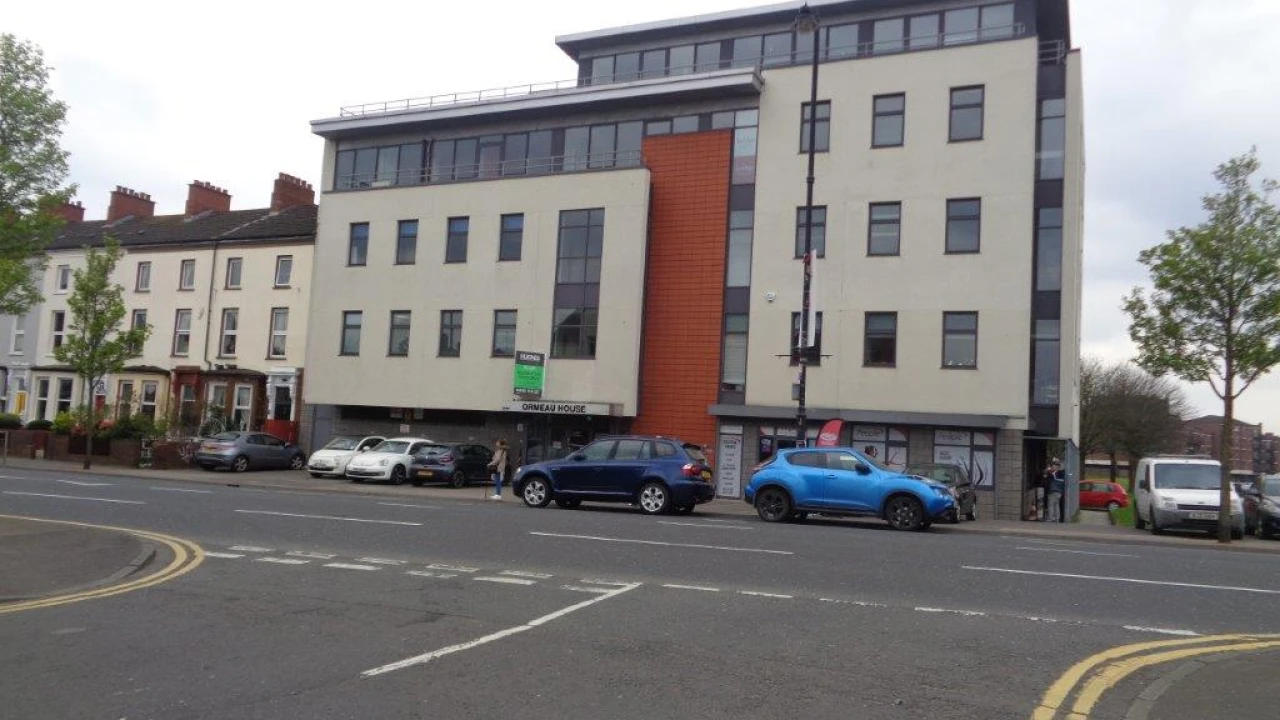 
                        dsc04313.jpg, Belfast, BT7 1SH