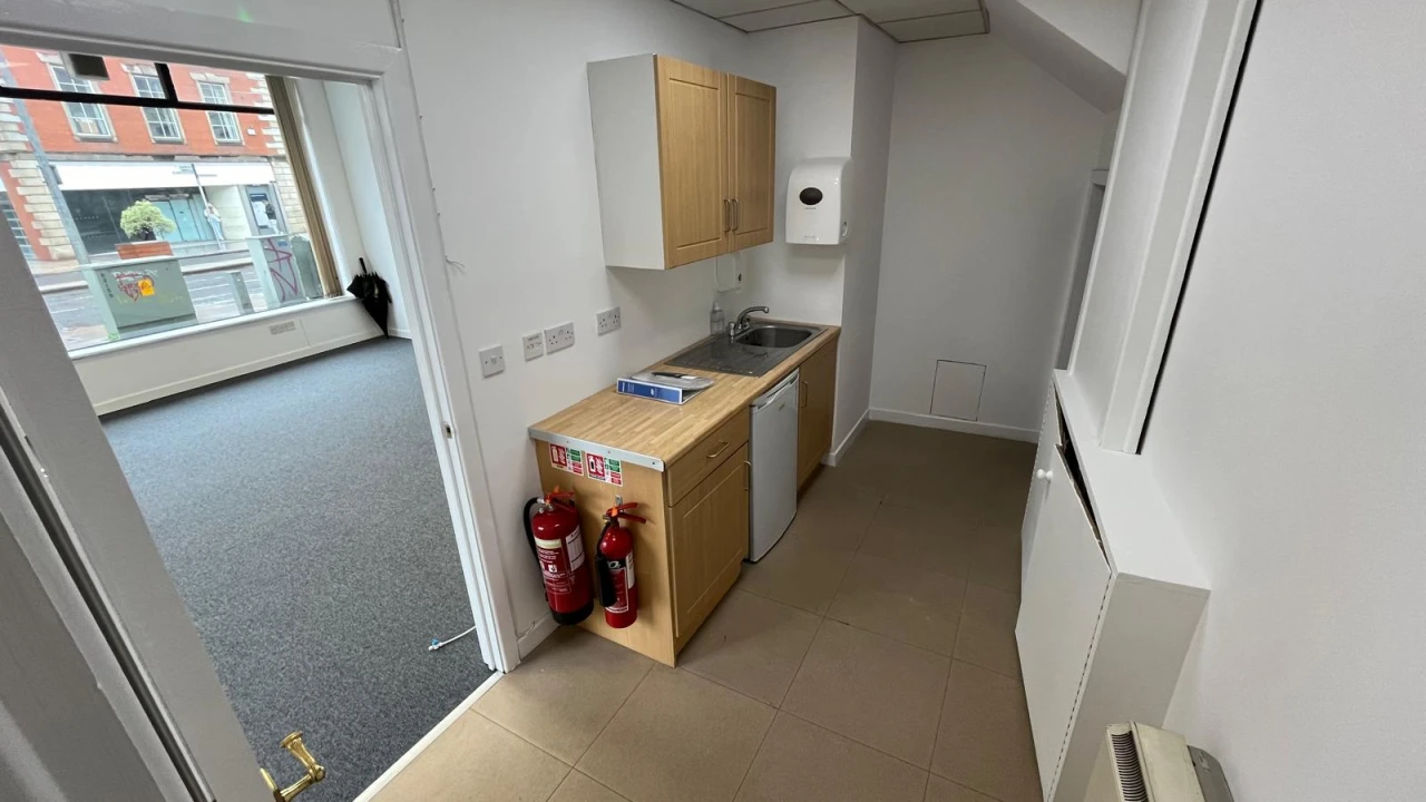 
                        img-20250922-wa0005.jpg, Craigavon, BT62 1HZ